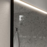 Miroir rectangulaire Step avec éclairage LED supérieur  - Ideagroup